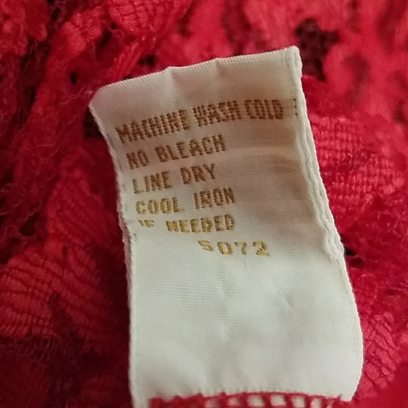 Victoria’s Secret Red 90's Gold Label Vintage Lace Teddy Satin Ruffle Bodysuit - Picture 9 of 16